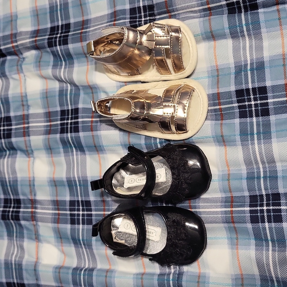 2 pr Baby girl shoes black dress gold 1 gladiator sandals 0-3M